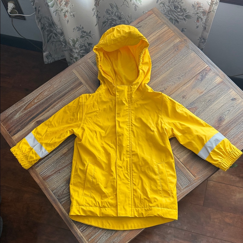NWOT Cat & Jack Bright Yellow Kids Raincoat with Reflective Accents